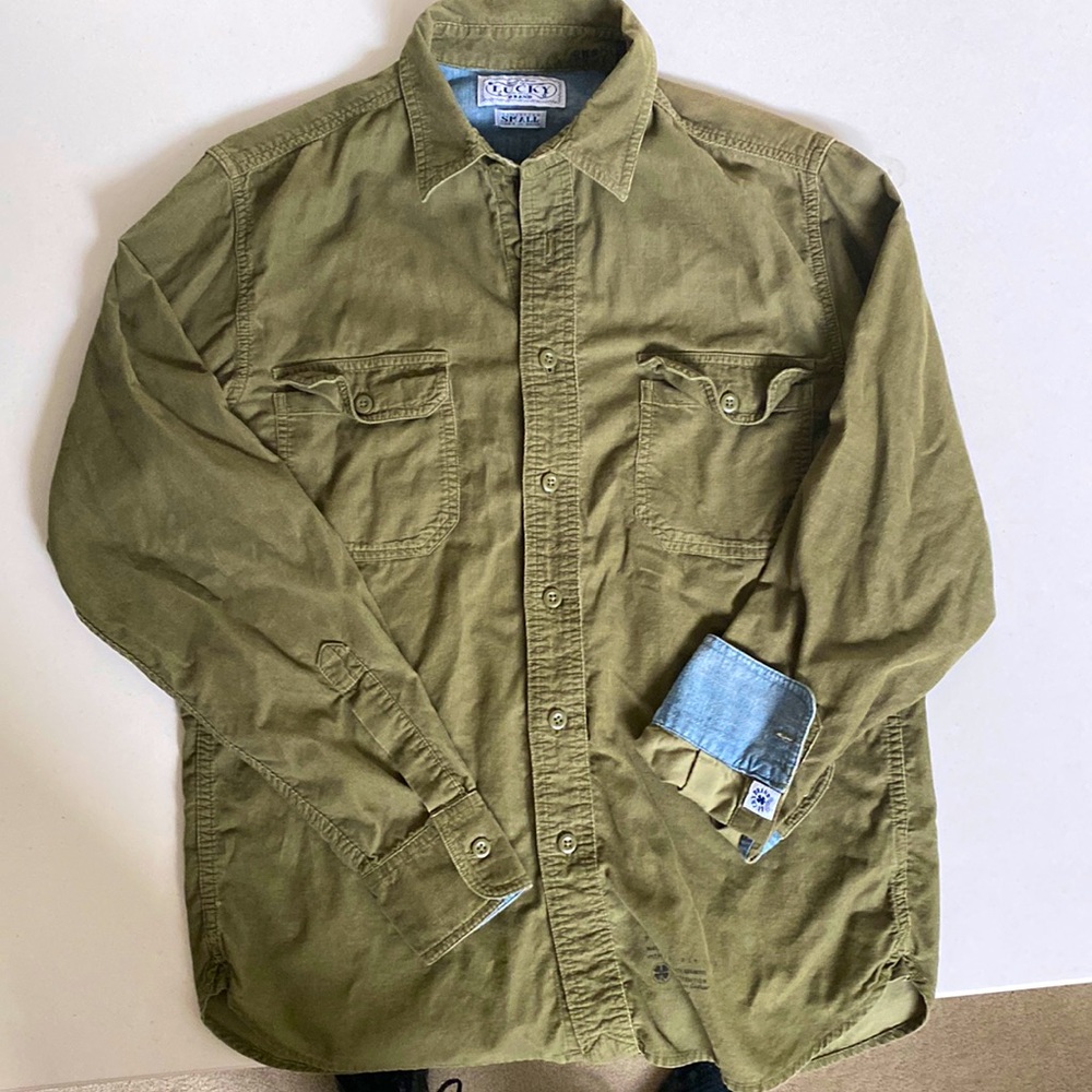 Lucky Brand size small green light texture corduroy shirt